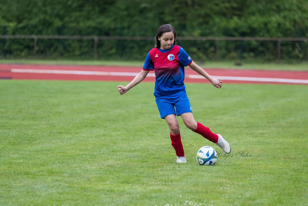 Bild 286 - wCJ VfL Pinneberg3 - St.Pauli : Ergebnis: 2:1